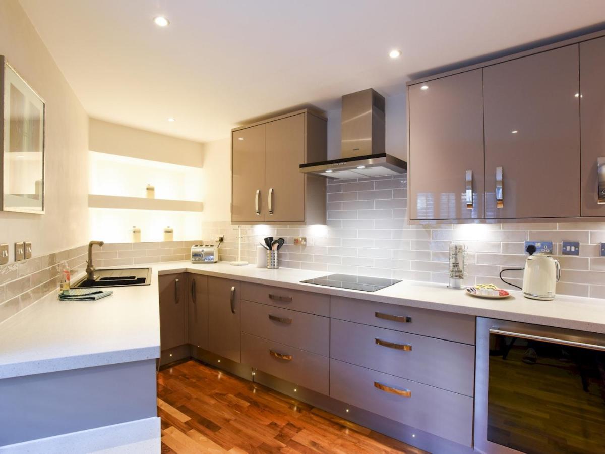 Pass The Keys Secluded High End 2bed In Southsea With Parking Appartement *