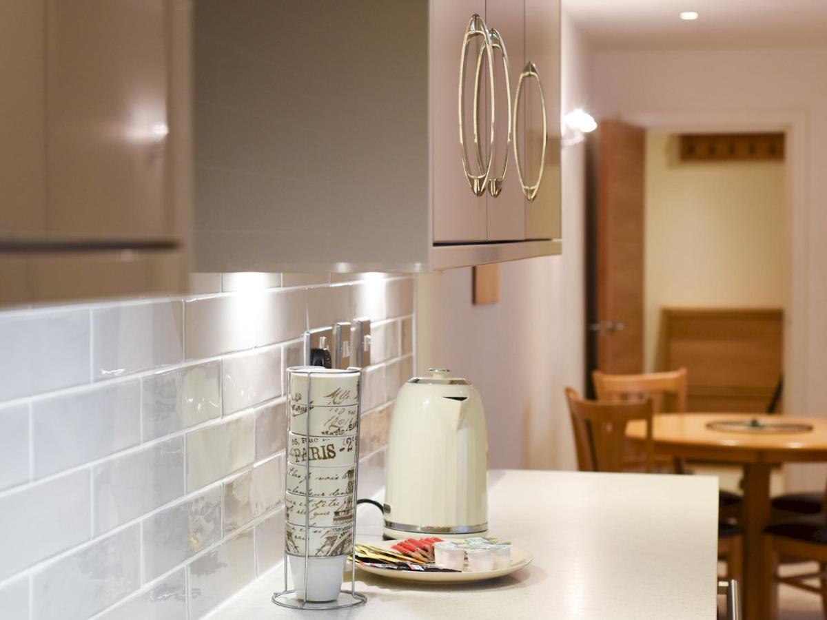 Pass The Keys Secluded High End 2bed In Southsea With Parking Appartement
