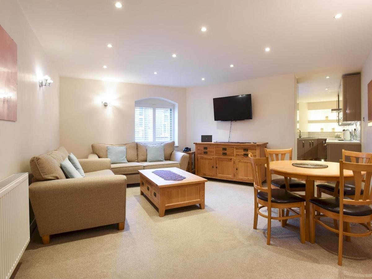 Pass The Keys Secluded High End 2bed In Southsea With Parking Appartement