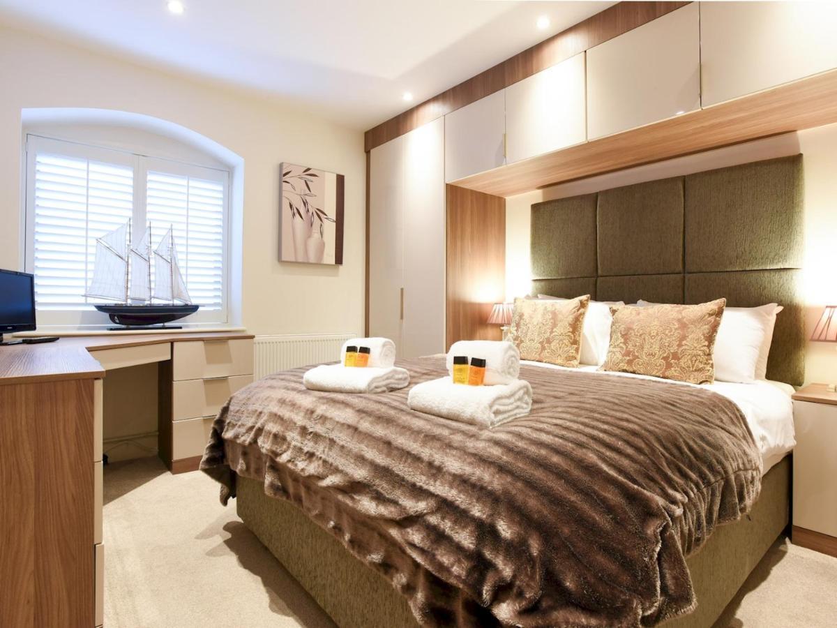Pass The Keys Secluded High End 2bed In Southsea With Parking Appartement *