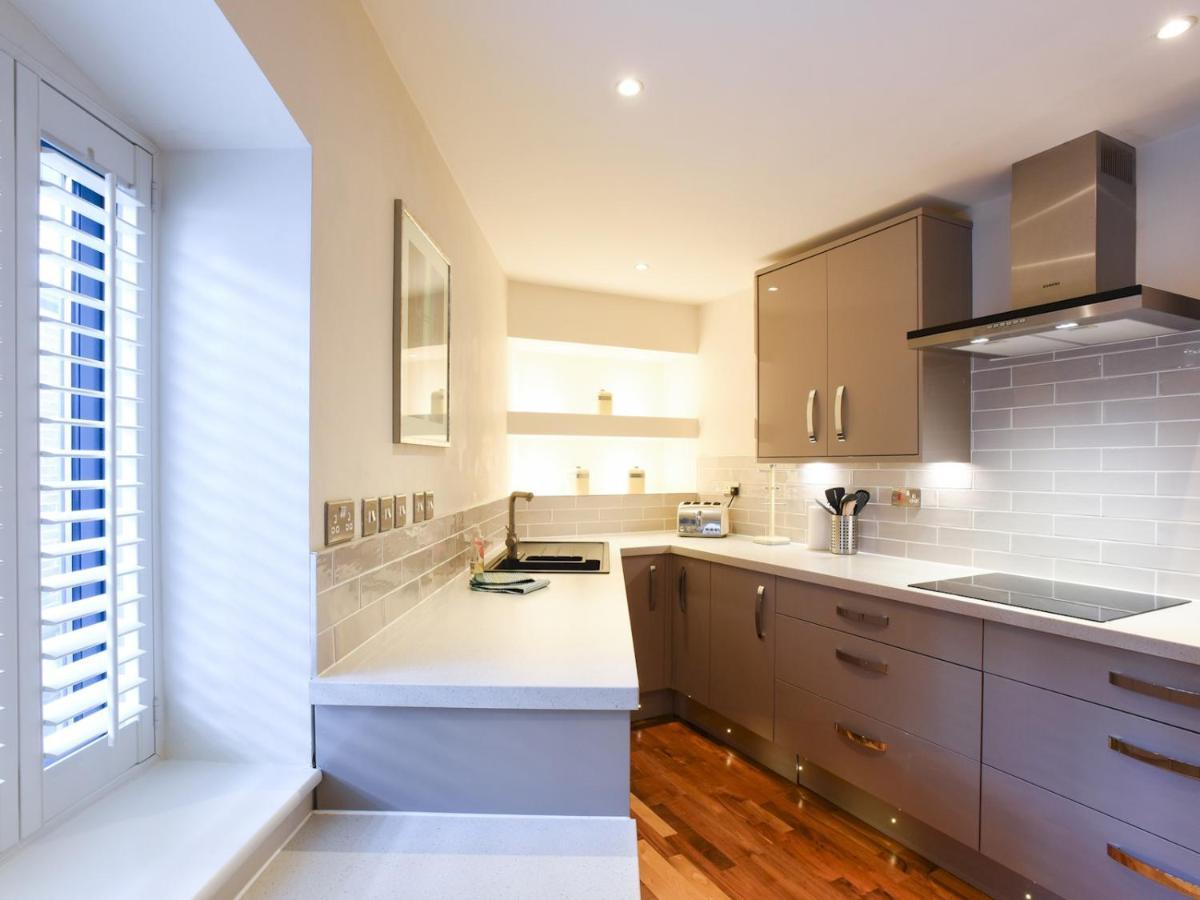 Pass The Keys Secluded High End 2bed In Southsea With Parking Appartement Portsmouth
