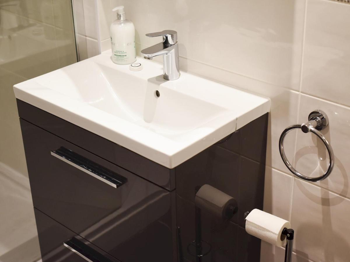 Pass The Keys Secluded High End 2bed In Southsea With Parking Appartement *